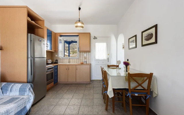Aigaiou Avra Apartments