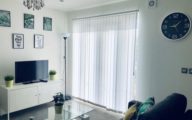 Snapos Luxury Serviced Apartments – Shield House