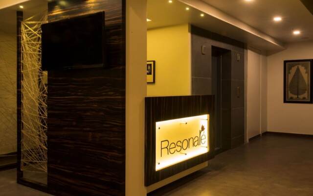 OYO 12227 Hotel Resonare Baner