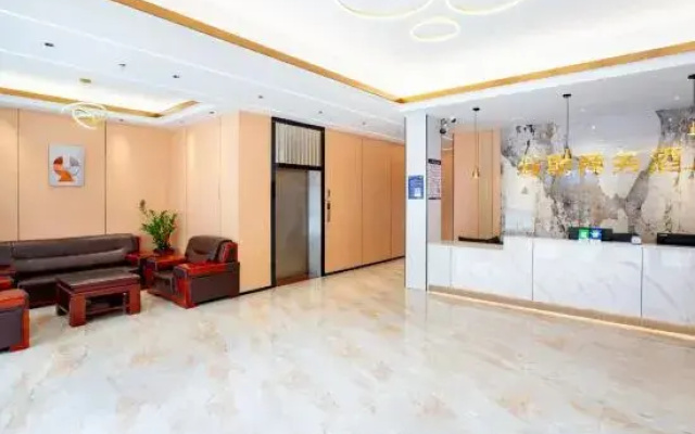 Heyuan Holiday Business Hotel