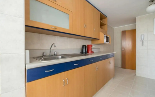 Charming Spacious Apt w City Ocean Views