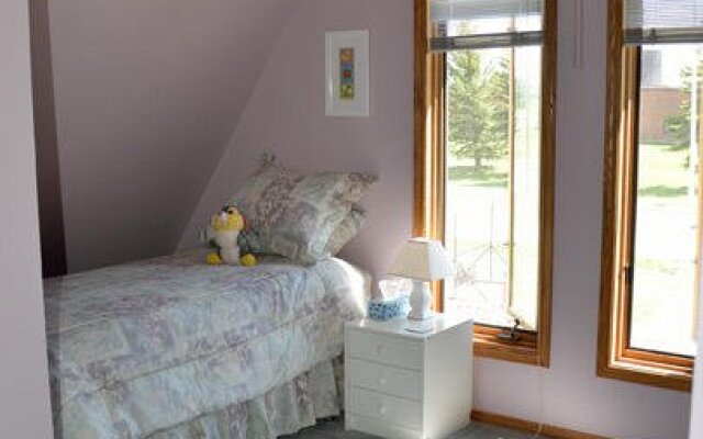 Gemstone Guest House and B&B