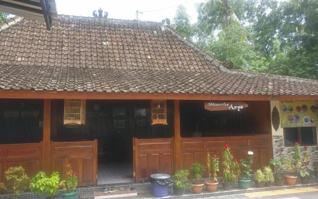 Homestay Arya Mangunan