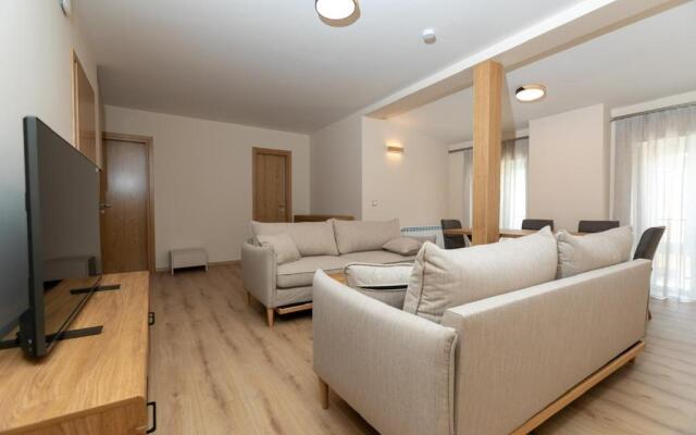 Луксозни студия “Старият Батак” / Luxury studios “The Old Batak”