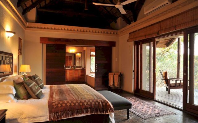 Waterbuck Game Lodge