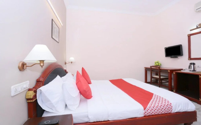 Karthika Residency By OYO Rooms