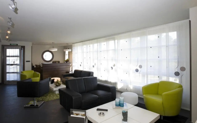 Apartamentos Viavelez
