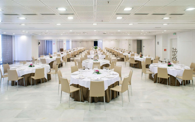 NH Collection Madrid Eurobuilding