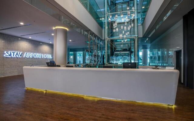 Tav Airport Hotel Izmir