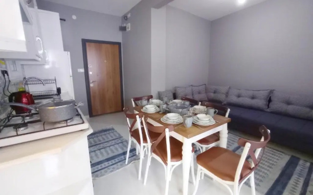 Cute Home in Historical Area 3B