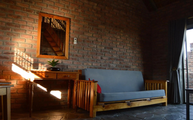 Teri Lemveli Lodge