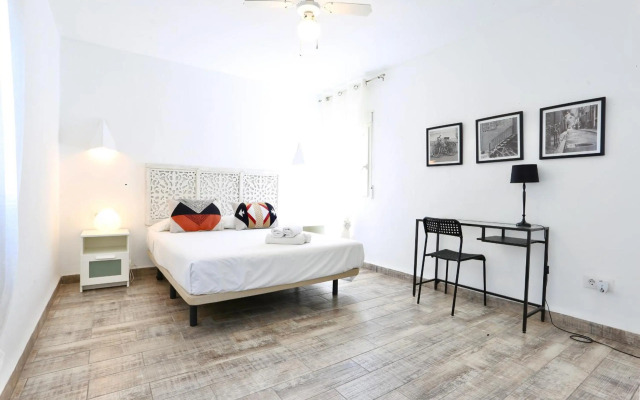 Urbanización El Oasis, 20 Villas en 1ª Línea Playa