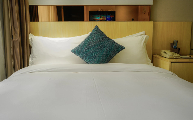 Paco Hotel Guangzhou Ouzhuang Metro Branch