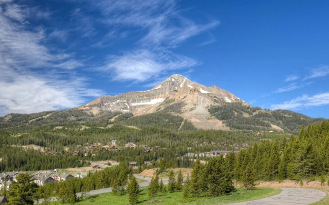 Big Sky - Washaki Cabin
