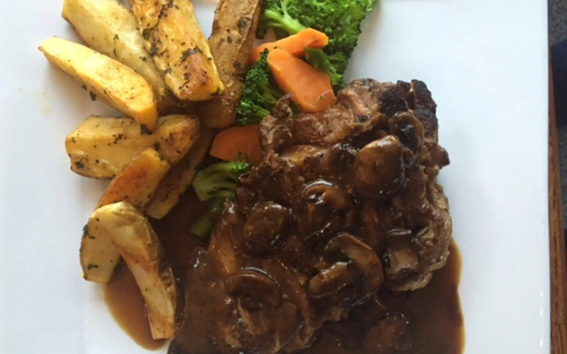 Holiday Inn Westbury - Long Island by IHG