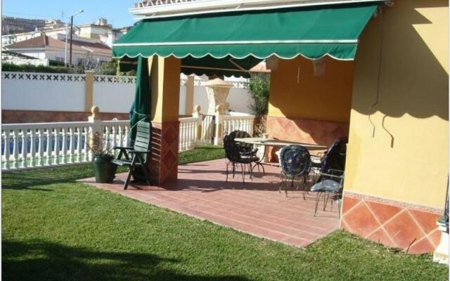 Villa in Rincon de la Victoria - 105000