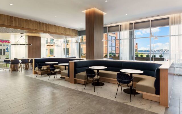 Hyatt Place National Harbor