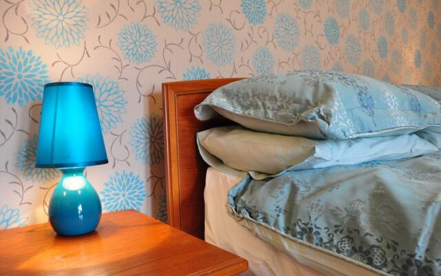 Somerville Coach House 4