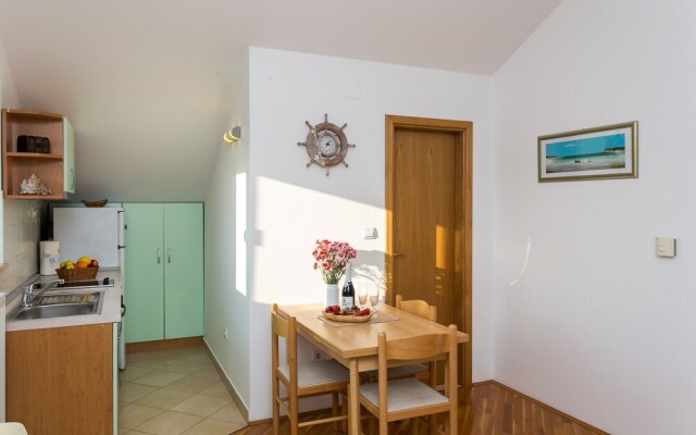 Apartments Miramare & Campara