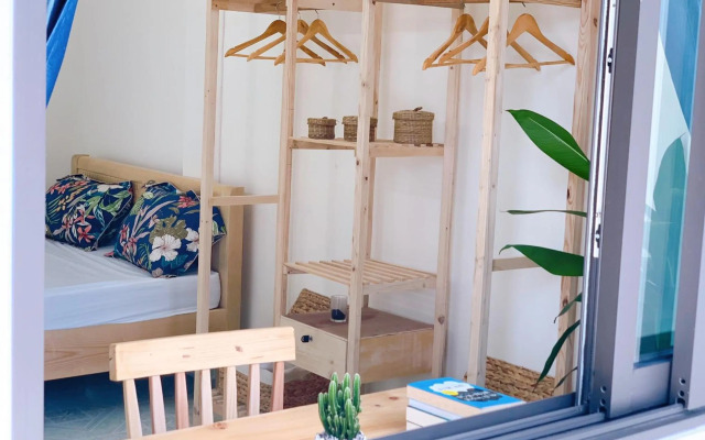 Xoai Xanh Hostel & Villa