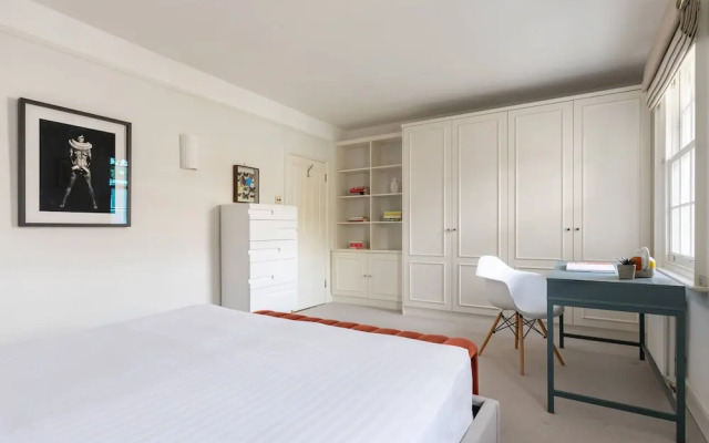 Masbro Road II by Onefinestay