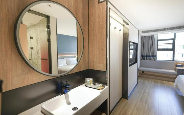 Yingxiang Hotel