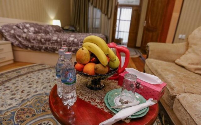 Almaz Guest House