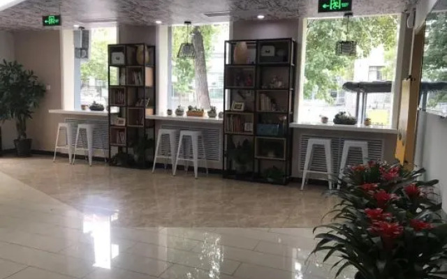Jintai Home (Beijing Railway Station)
