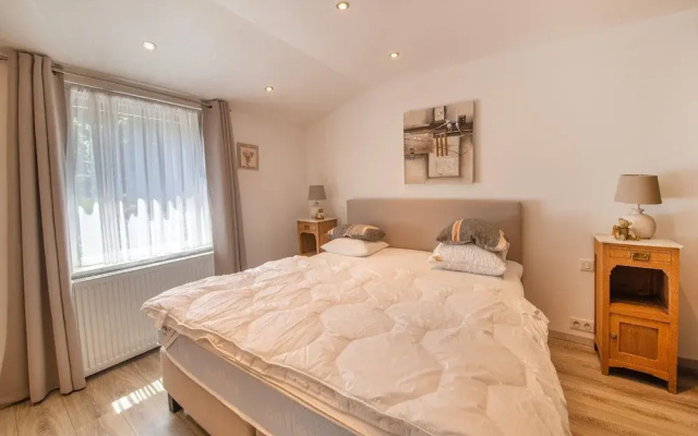 Stylish Stay Near Forest
