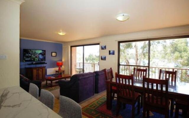 Aranda 3/25 Townsend Street