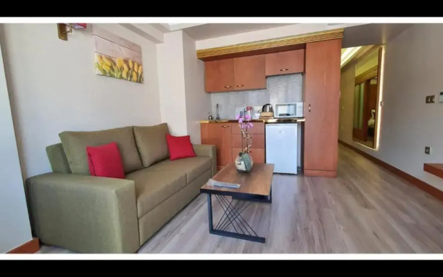 Mb Deluxe Suite