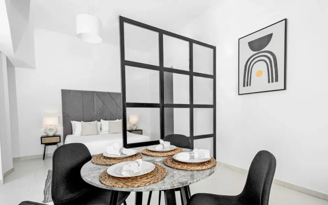 LUX The Cayan Superior Suite