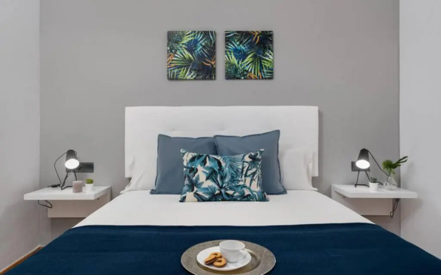 Lodging Apartments Villa de Gracia 2 bedroom cozy apartment
