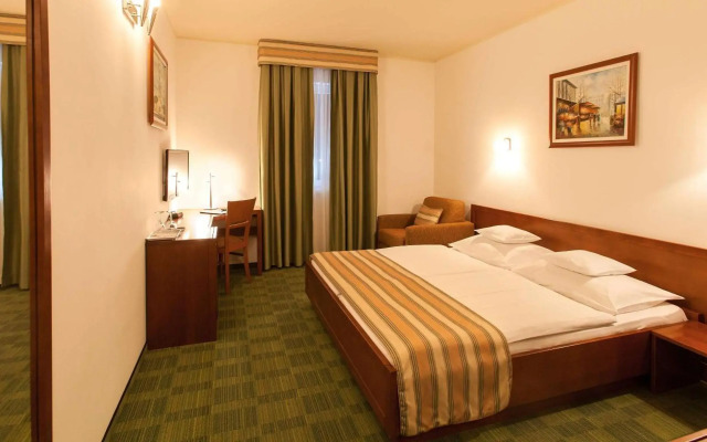 Best Western Airport Hotel Stella