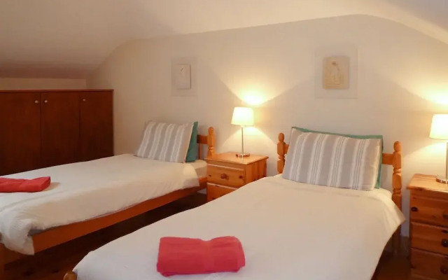 Madams Hill House Killarney