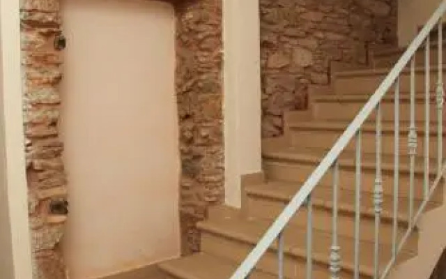 Mavrikakis Studios