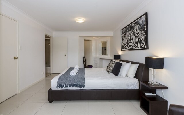 Cottesloe Cove Beach Apartment