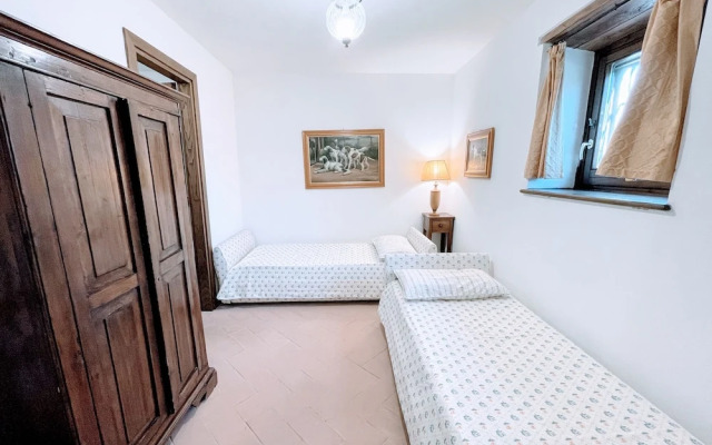 Torretta Sleeps 5 With Pool and Exclusiv