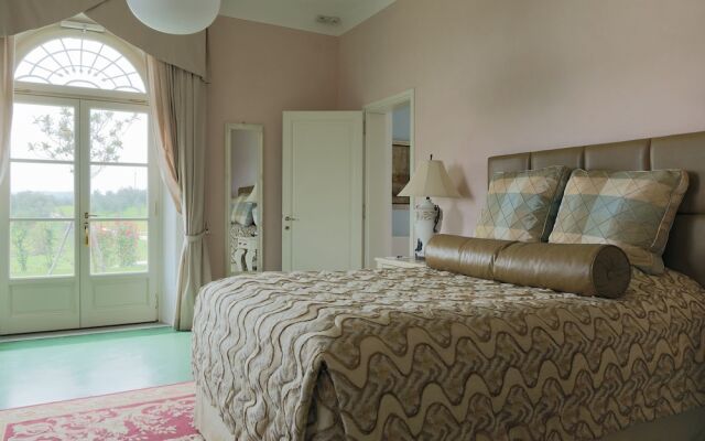 Villa Oliveto - Five Bedroom Home