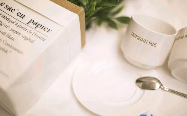 Homeinn Plus Hotel (Wuhan Hankou Railway Station Shiqiao Subway Station)