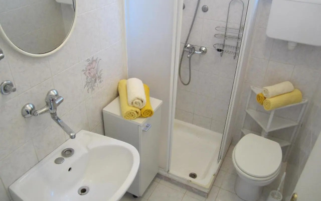 Apartment Tisno Residence