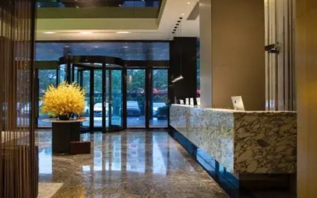 Paco Ya Hotel (Zhanjiang Guomao People's Square)