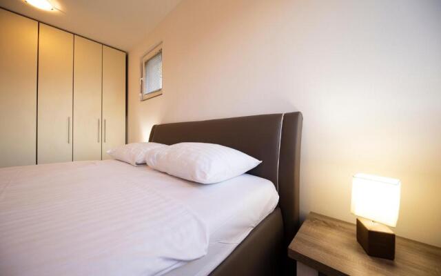 City&Sea view 2BR 4+2