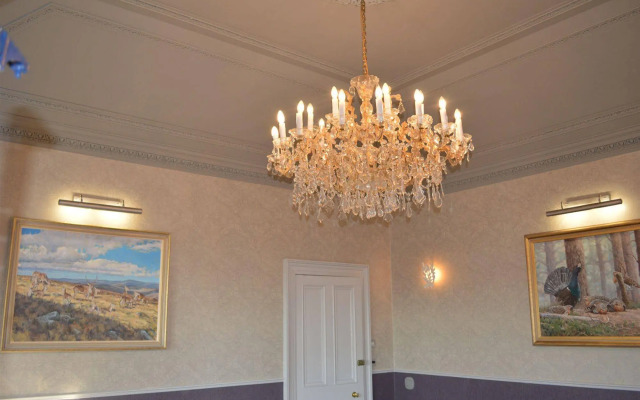Beaufort Hotel