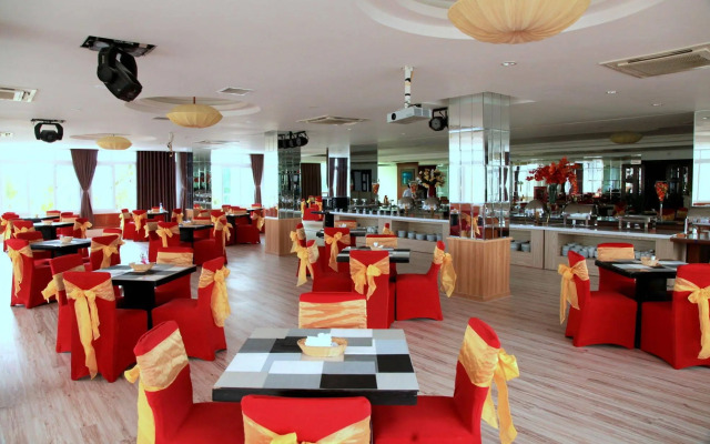 The Light Hotel and Resort