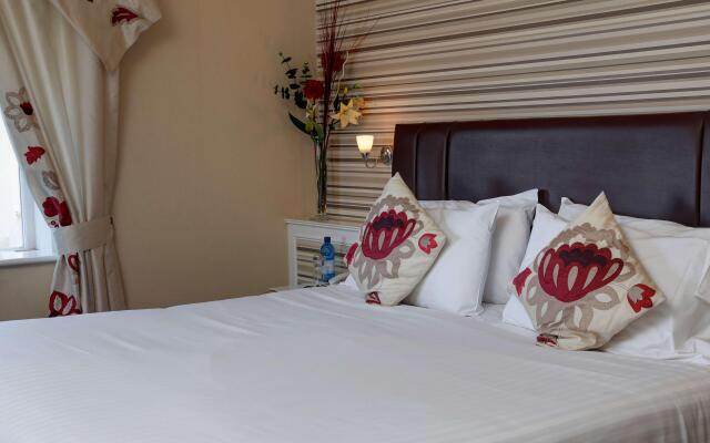 Best Western New Holmwood Hotel