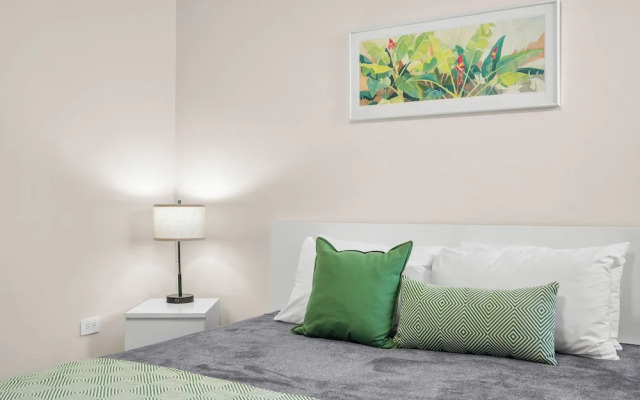 Olimpo Court by Otium