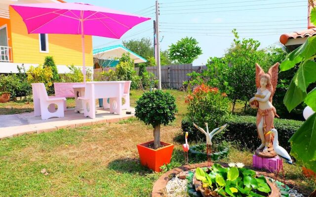 Baan Waraporn Resort