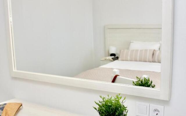 Bright Loft at Regina Apartments