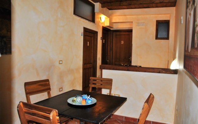 Double Room With Private Bathroom and Breakfast on Request